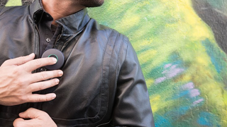 Someone Made a Real-Life <em>Star Trek</em> Communicator You Can Buy